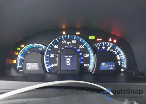 2014 Toyota Camry Hybrid Xle z USA, uszkodzony, nr VIN 4T1BD1FK8EU108454